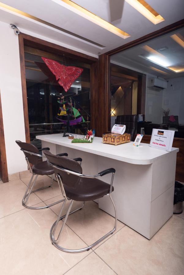 Hotel Luxuria Ludhiana Exterior foto