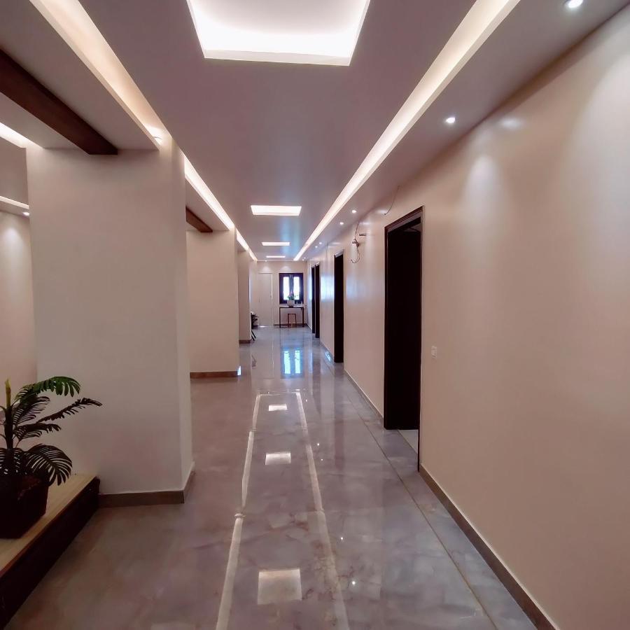 Hotel Luxuria Ludhiana Exterior foto