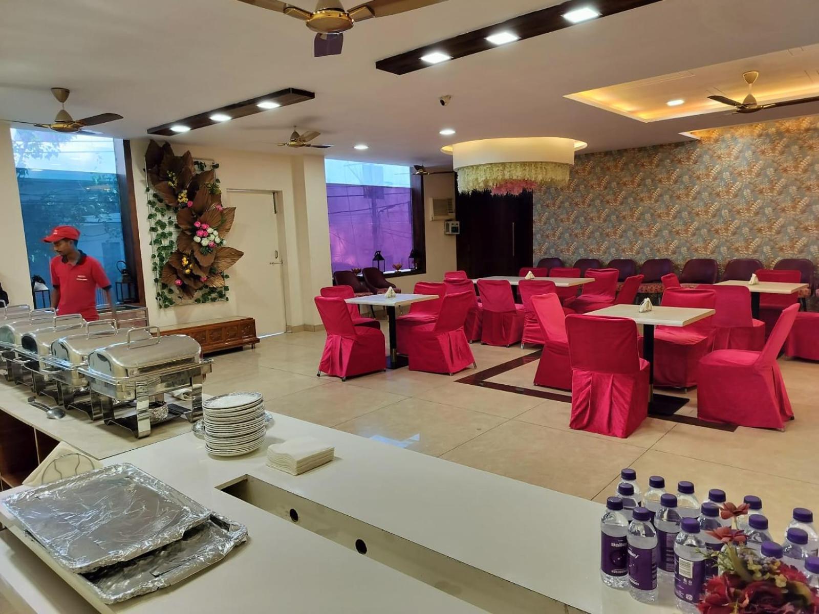 Hotel Luxuria Ludhiana Exterior foto